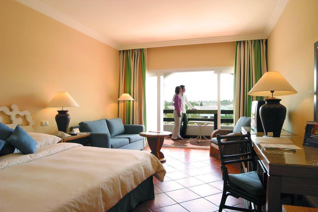 Jaz Sharm Dreams Hotel Exterior foto A room at the hotel