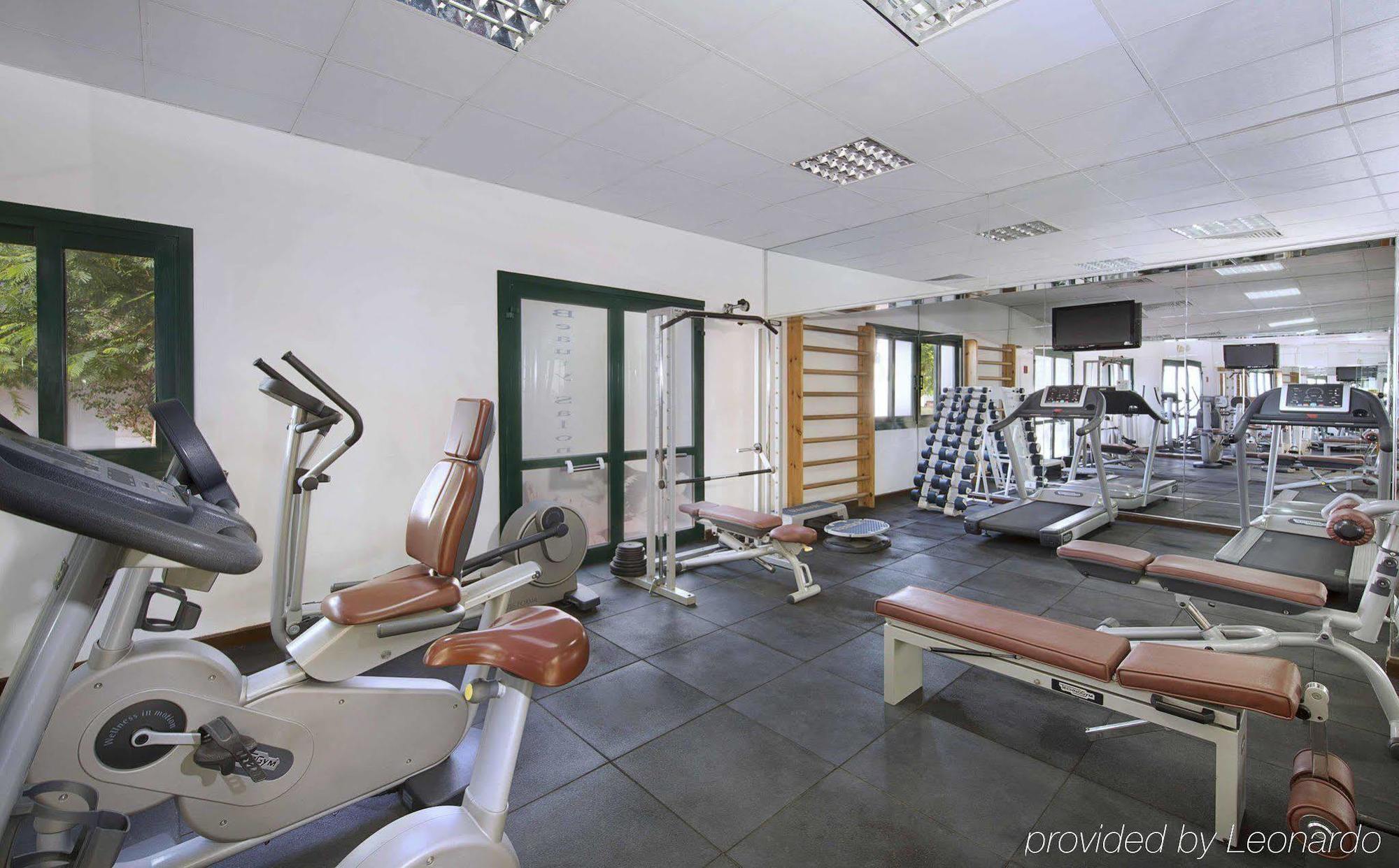 Jaz Sharm Dreams Hotel Exterior foto The gym at the hotel